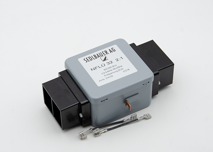 Wideband transformer